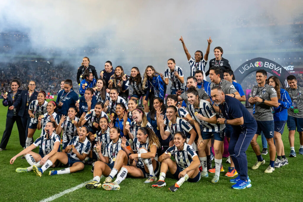 rayadas-vence-a-tigres-y-retiene-el-titulo-de-la-liga-mx-femenil-2