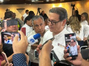 Z-1-Anuncia-Erasmo-jornadas-un