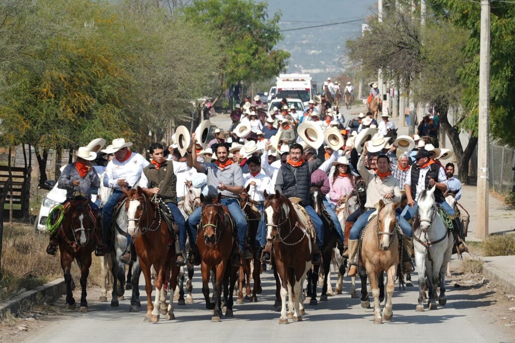 15-feb-U-1-La-UAT-fortalece-lazos-de-fraternidad-con-la-Cabalgata-de-la-Amistad-2025