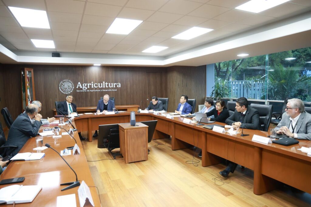 19-feb-P-1-Gestiona-gobernador-apoyos-para-la-agricultura-y-los-productores-de-Tamaulipas