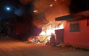 incendio-tepic-familia-calcinada-24022025