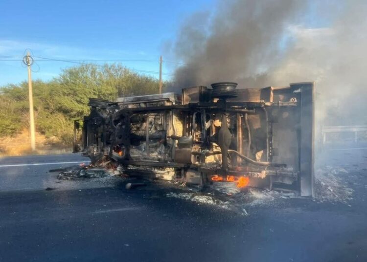 Un-muerto-y-un-herido-deja-accidente-en-la-carretera-Victoria–Zaragoza-3-750x536