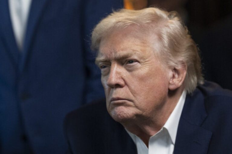 trump-observa-captura-maduro-1536x1024