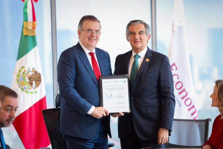 038-2026.-Firma-Americo-convenio-con-secretario-de-Economia-para-impulsar-Polo-de-Desarrollo-para-el-Bienestar-en-Altamira-2-850x500