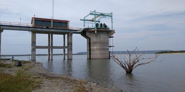 Orillan-a-Tamaulipas-para-que-envie-agua-a-Estados-Unidos-750x375