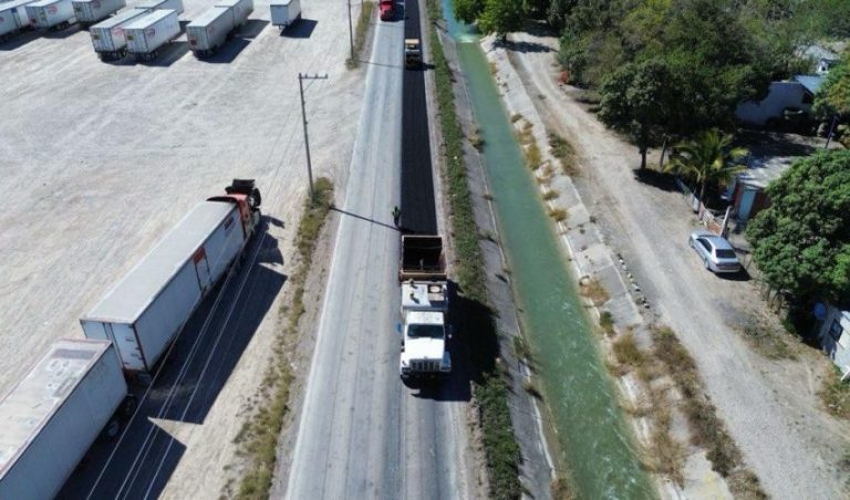 SOP-021-2026.-Realiza-Gobierno-de-Americo-trabajos-de-conservacion-en-carretera-estatal-Estacion-Calles-Xicotencatl-2-850x500