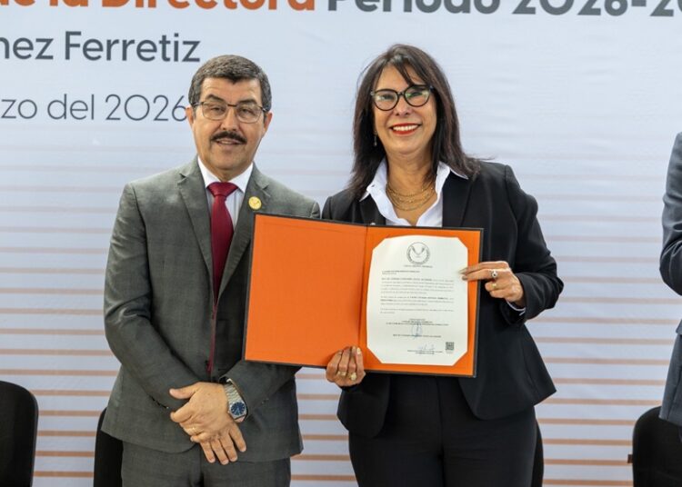 Dra.-Laura-Jimenez-Ferretiz-rinde-protesta-como-directora-de-la-FCAT-UAT-1-750x536