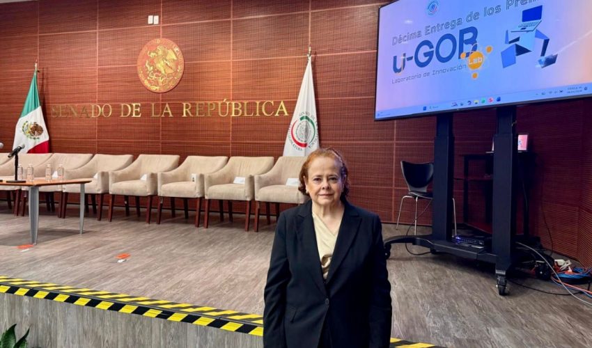 SAD-005-2026.-Recibe-Secretaria-de-Administracion-premio-en-Transformacion-y-Gobierno-Digital-850x500