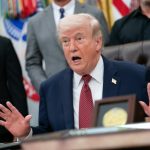 Trump dice que Irán "no puede chantajear" a EEUU con un nuevo cierre del estrecho de Ormuz